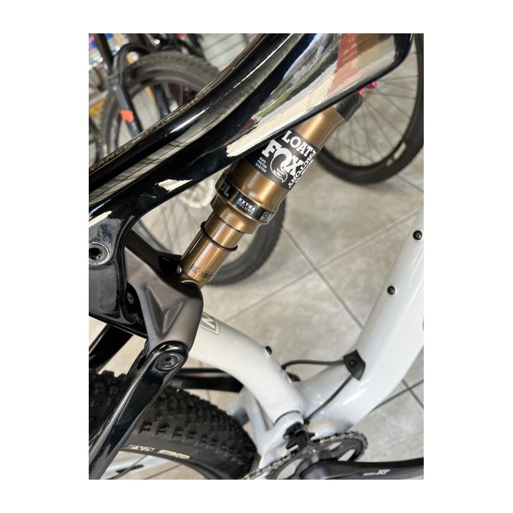 BICICLETA 29 ORBEA OIZ M10 TR COLOR BLANCO - NEGRO