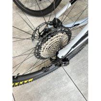 BICICLETA 29 ORBEA OIZ M10 TR COLOR BLANCO - NEGRO