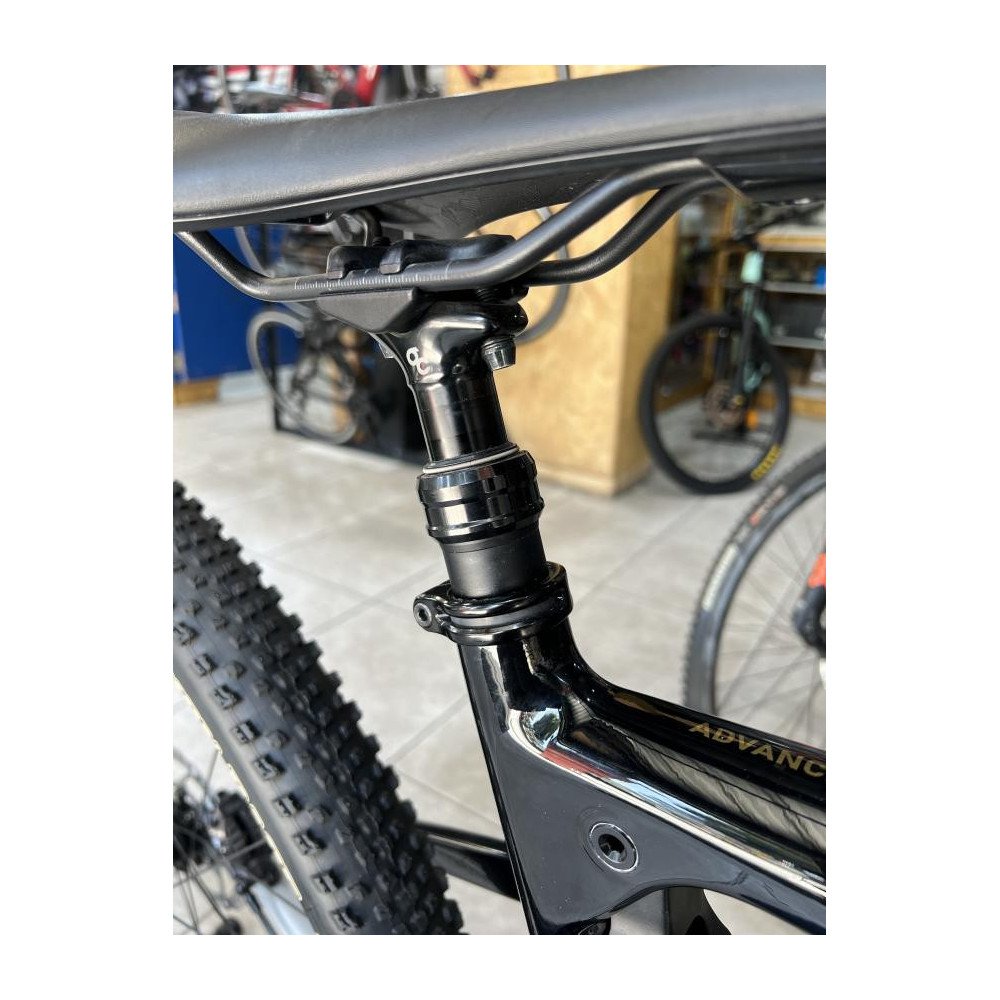 BICICLETA 29 ORBEA OIZ M10 TR COLOR BLANCO - NEGRO