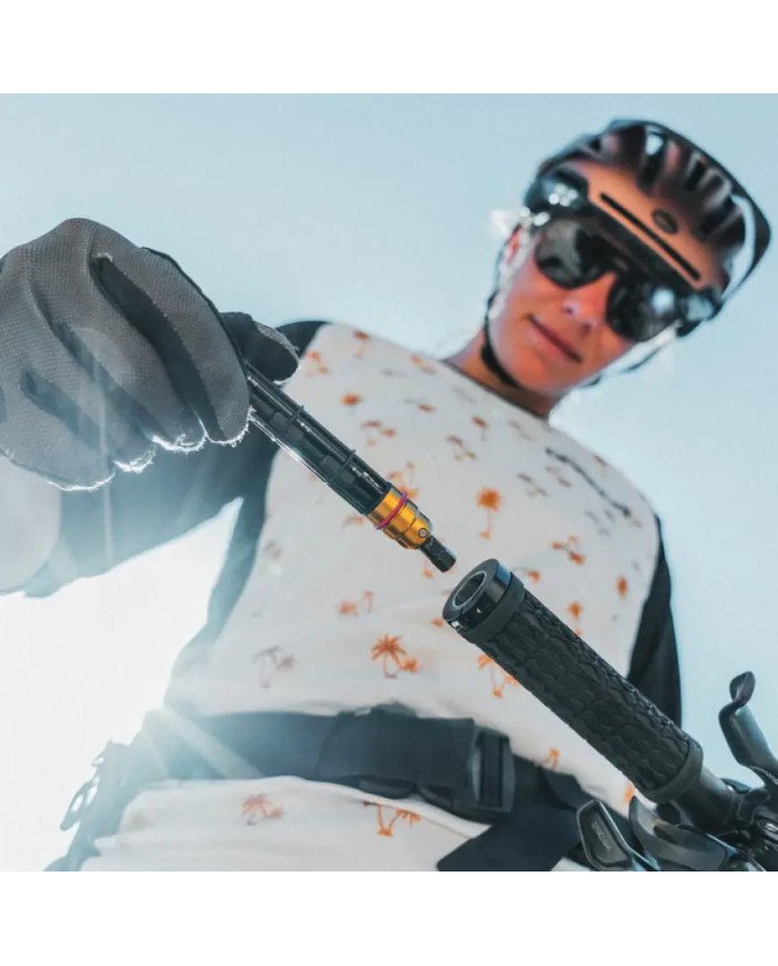 HERRAMIENTA TOOL HANDLE BAR INSERT KIT LARGE BLACK LEZYNE