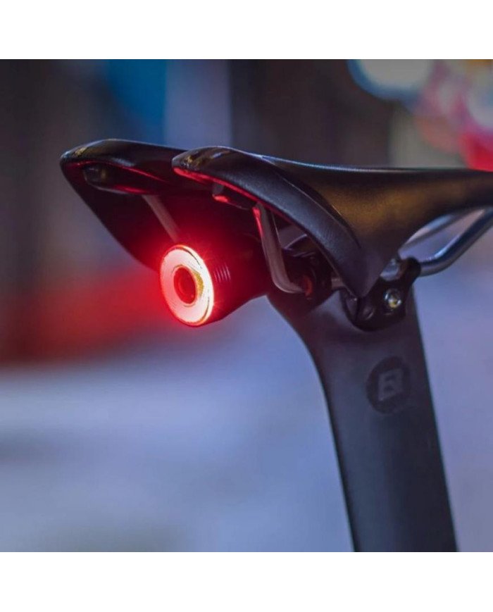 LUZ POSTERIOR CON SENSOR DE FRENADO TL907Q50 ROCKBROS