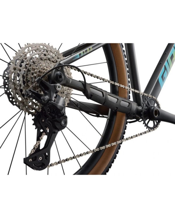 BICICLETA 29 GIANT TALON 0 2027 STEALTH CHROME